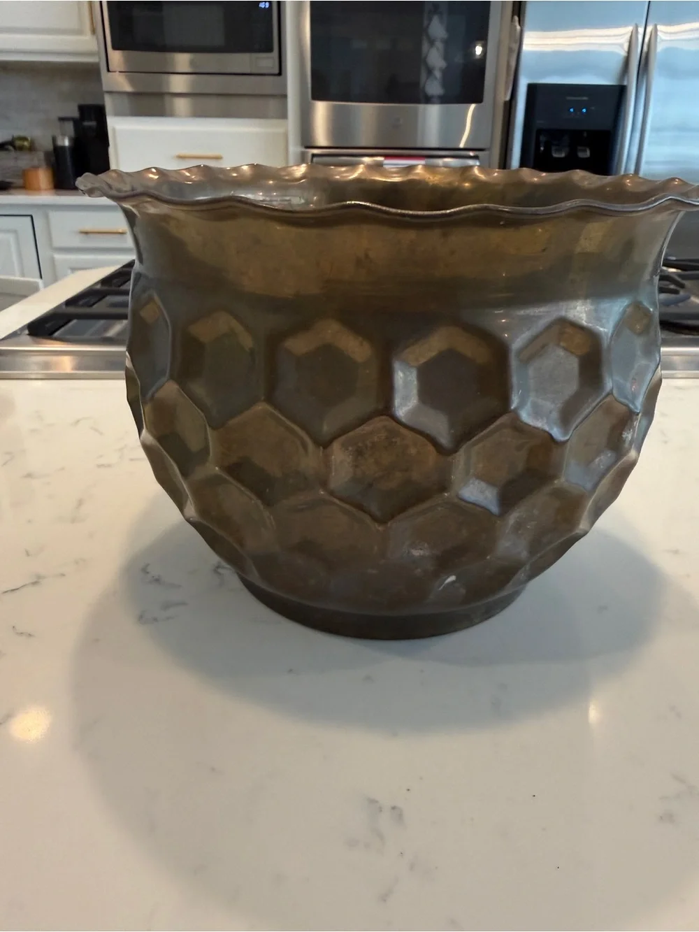 Vintage India Brass Planter Cachepot Hammered Honeycomb Scalloped Rim 10”